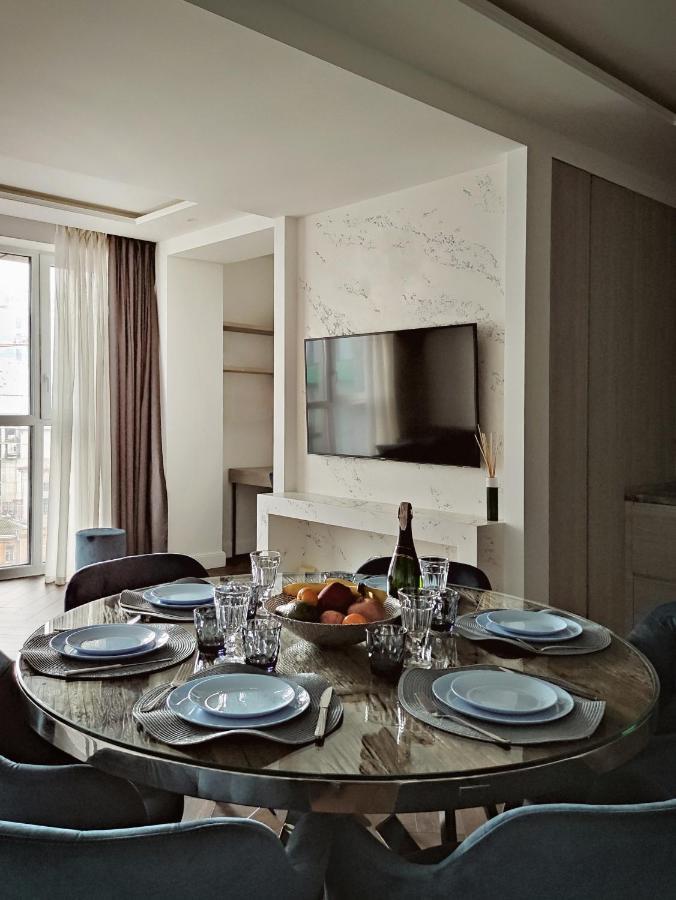 Modern Classic 2 Bedroom Apartment Near Most City นิปโปร ภายนอก รูปภาพ